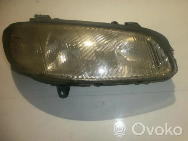 Opel Omega B1 Lampa przednia 14521800re