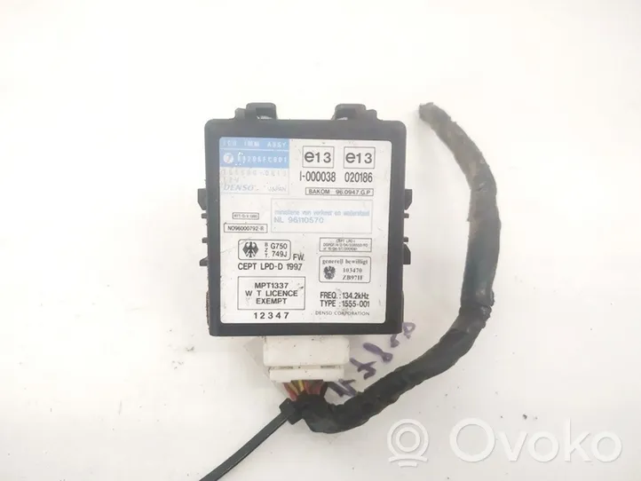 Subaru Forester SF Imobilaizerio valdymo blokas 88205FC001