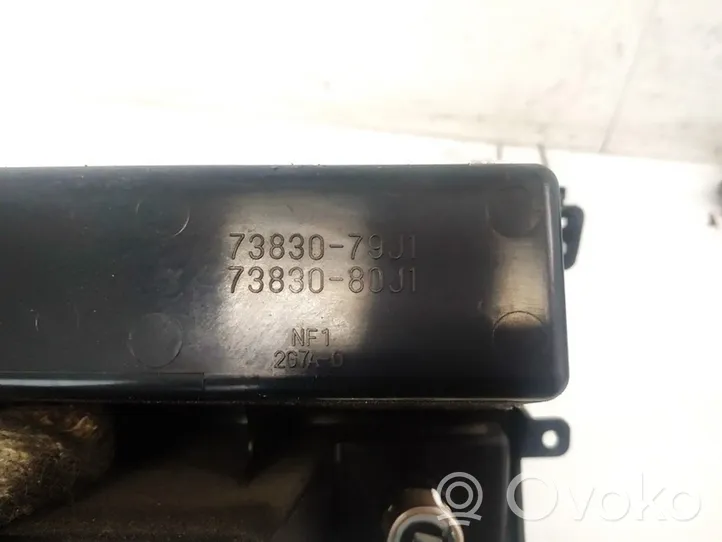 Suzuki SX4 Vano portaoggetti 7383079J1