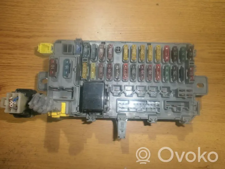 Honda Civic Fuse box set 38600sh3