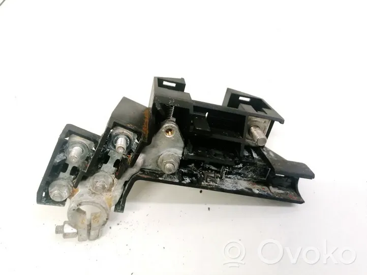 Audi A5 8T 8F Câble de batterie positif 8J0915453