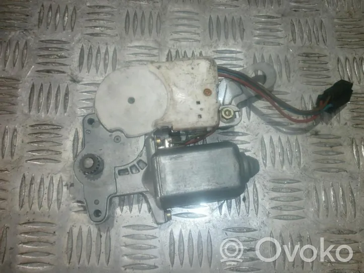 Volkswagen PASSAT B4 Motor/activador 357877795