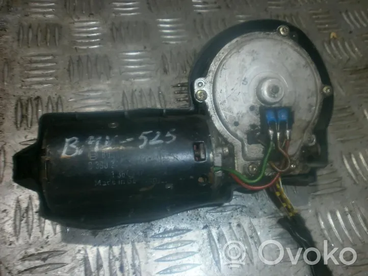 BMW 5 E34 Wiper motor 13849801