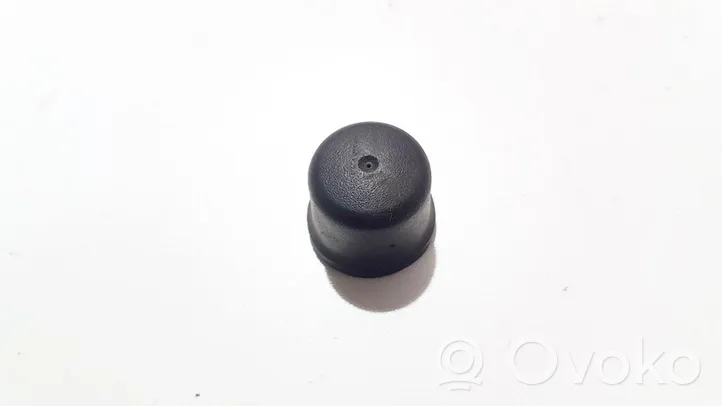 Mercedes-Benz E W212 Supporto di montaggio della molla elicoidale a1723230138