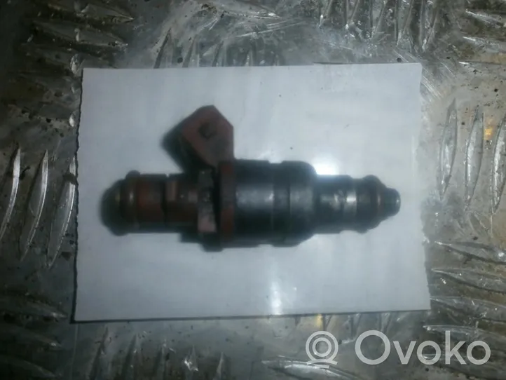 Mercedes-Benz E W210 Injecteur de carburant 0000788523