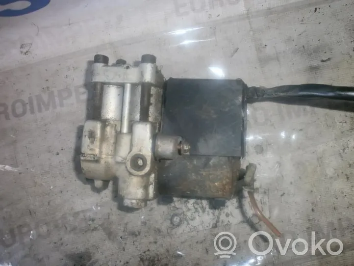 Audi 80 90 S2 B4 ABS Pump 0265201049