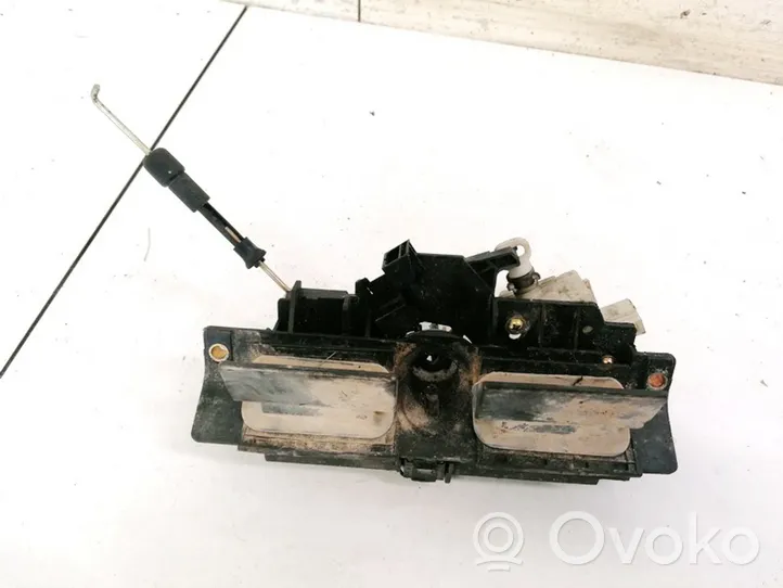 Audi A6 S6 C5 4B Motorino della chiusura centralizzata 4B0827565H