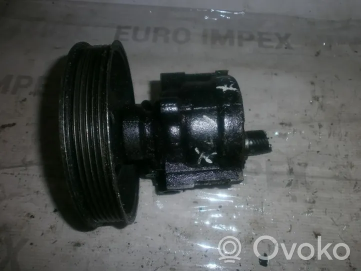 Opel Tigra A Pompe de direction assistée 2500056