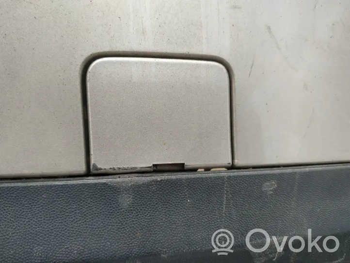 Volkswagen PASSAT B6 Tappo/coprigancio di traino paraurti posteriore 