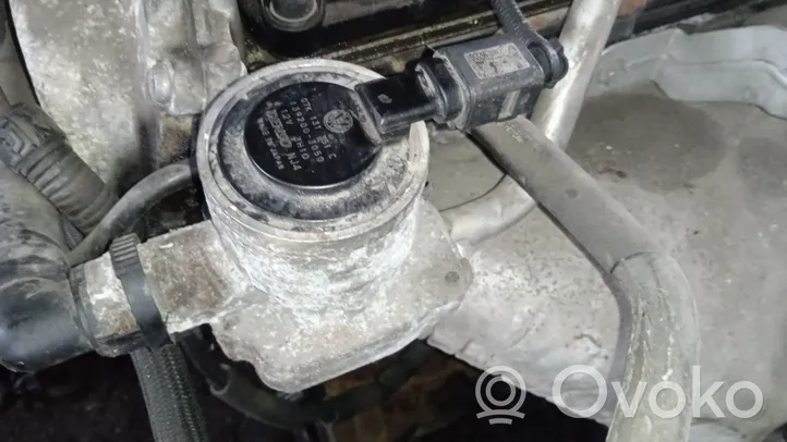 Volkswagen Jetta V EGR valve 07K131351C