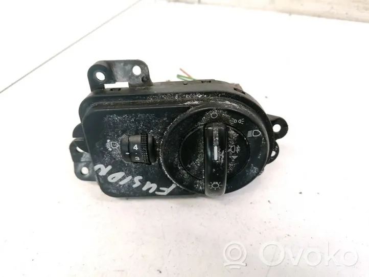 Ford Fusion Light switch 2s6t13a024bb