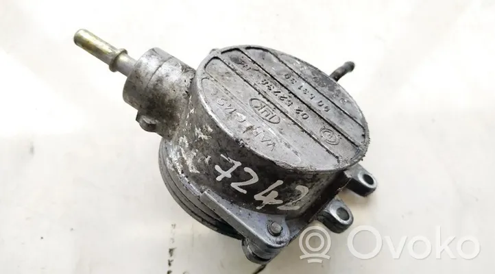 Opel Vectra B Vacuum pump 9053139