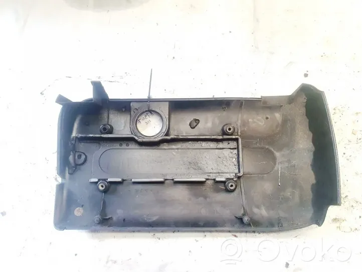 Mercedes-Benz C W203 Couvercle cache moteur a6110101067