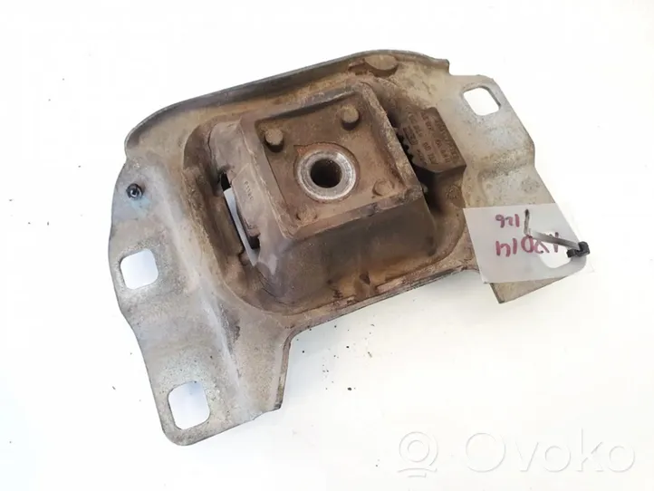 Volvo S40 Supporto di montaggio del motore 3m517m121