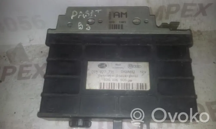 Volkswagen PASSAT B4 Module de contrôle de boîte de vitesses ECU 5DG005906