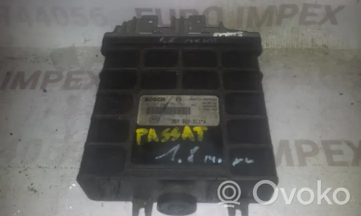 Volkswagen PASSAT B3 Calculateur moteur ECU 0261200752