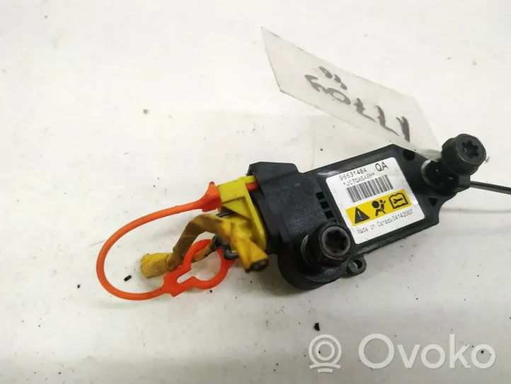 Opel Antara Capteur de collision / impact de déploiement d'airbag 96631484