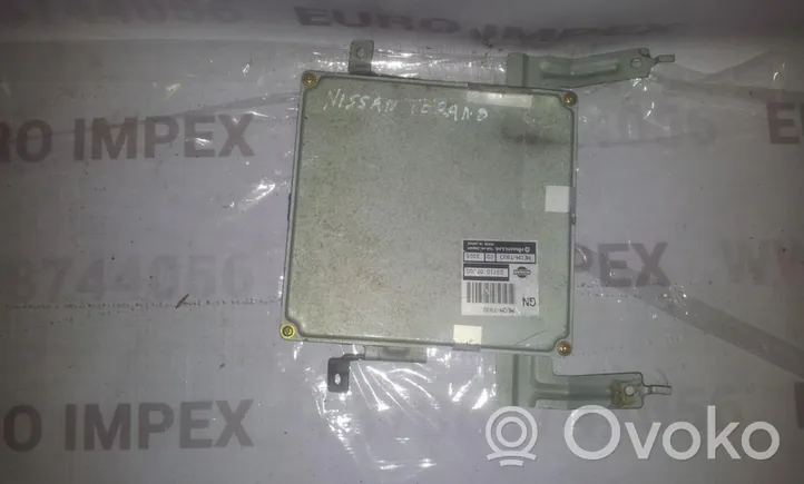 Nissan Terrano Sterownik / Moduł ECU 237100F300