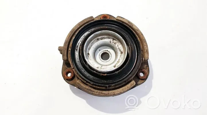 Volkswagen Golf V Kierrejousen kiinnitys 1kd412331a