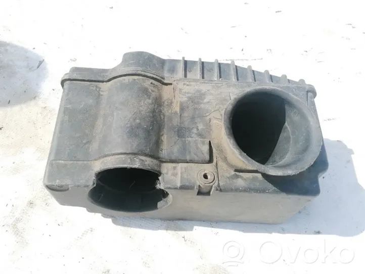 Renault Laguna I Boîtier de filtre à air 7700860203