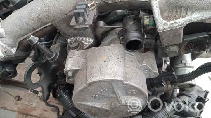 Nissan Primera Pompe à vide D163322916