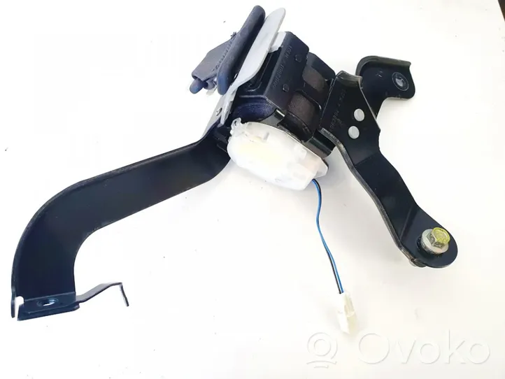 Honda CR-V Middle seatbelt (rear) a82480swwg0y