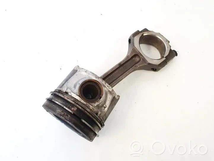 Chevrolet Captiva Piston avec bielle c14z20