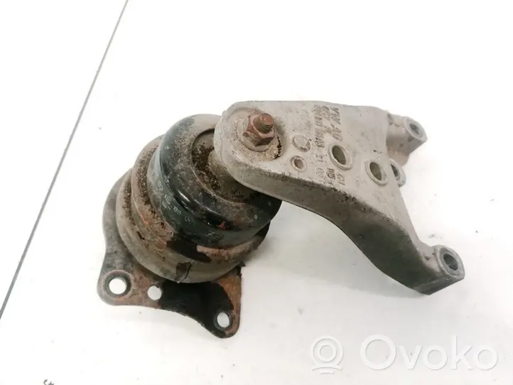 Volkswagen Polo IV 9N3 Support de moteur, coussinet 6Q0199185AB