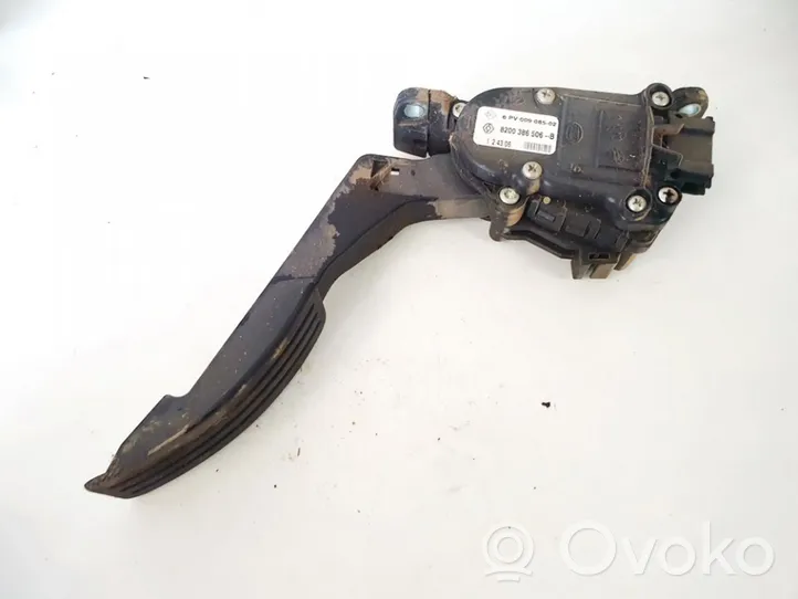 Dacia Logan I Accelerator throttle pedal 8200386506b