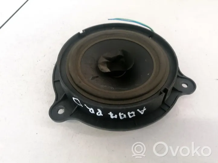 Nissan Primera Haut-parleur de porte avant 28156av710