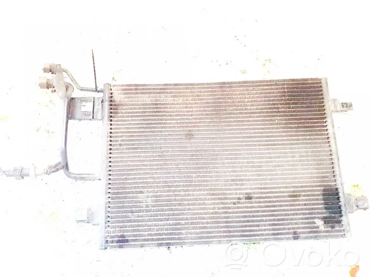 Volkswagen PASSAT B5 A/C cooling radiator (condenser) 8d0260401e