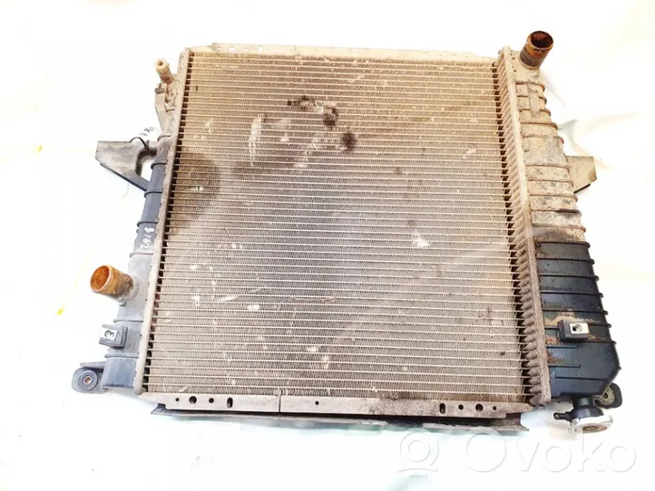 Ford Explorer Radiateur de refroidissement 