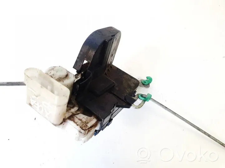 Alfa Romeo GT Front door lock b792