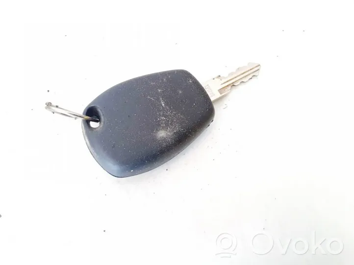 Dacia Logan I Ignition key/card 