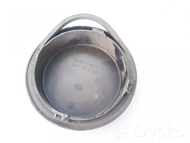 Volkswagen Golf Plus Guardapolvo de faro delantero/faro principal 14735300