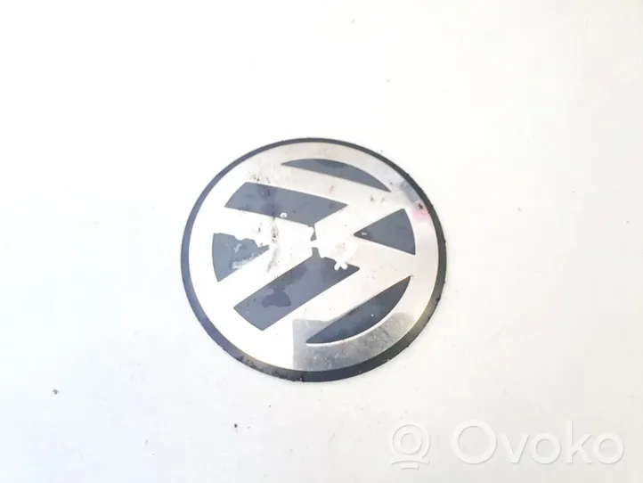 Volkswagen Golf Plus Mostrina con logo/emblema della casa automobilistica 