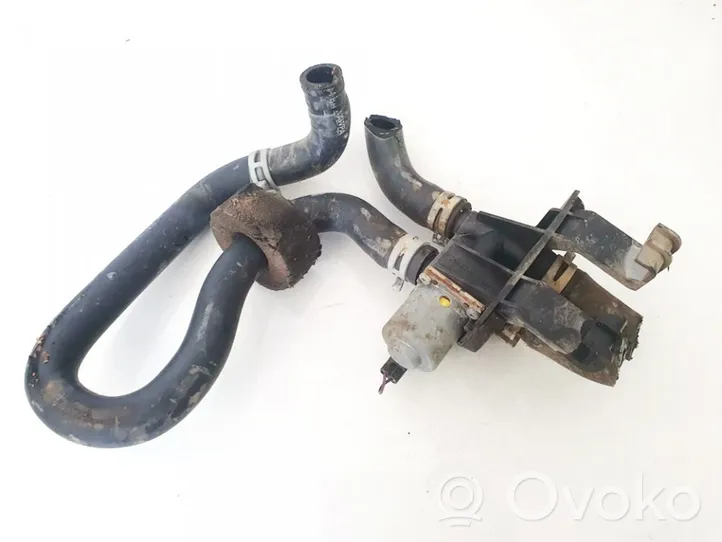 Ford Fiesta Zawór sterujący płynu chłodzącego xs6h18a264ba