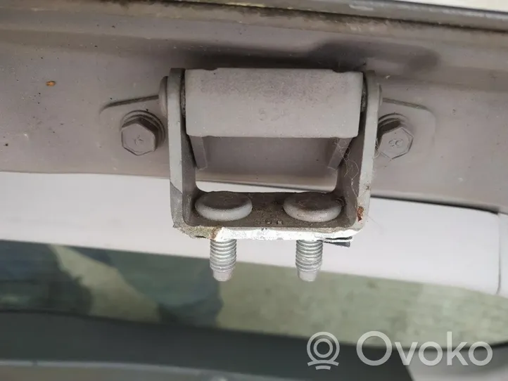 KIA Ceed Tailgate/trunk/boot hinge 