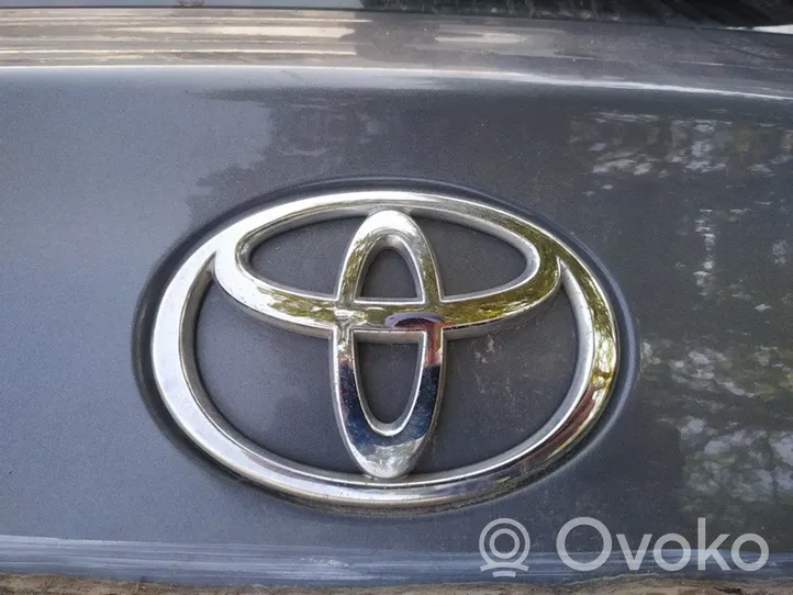 Toyota Avensis T250 Logotipo/insignia/emblema del fabricante 