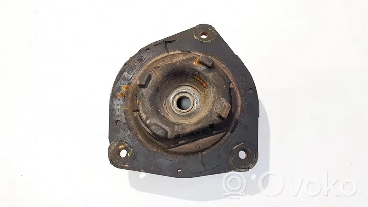 Nissan Micra Supporto di montaggio della molla elicoidale 8200183567