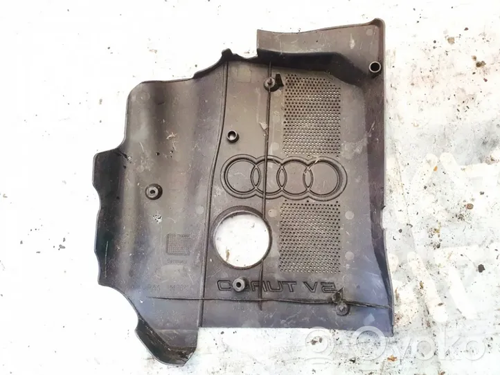 Audi A6 S6 C5 4B Couvercle cache moteur 058103724