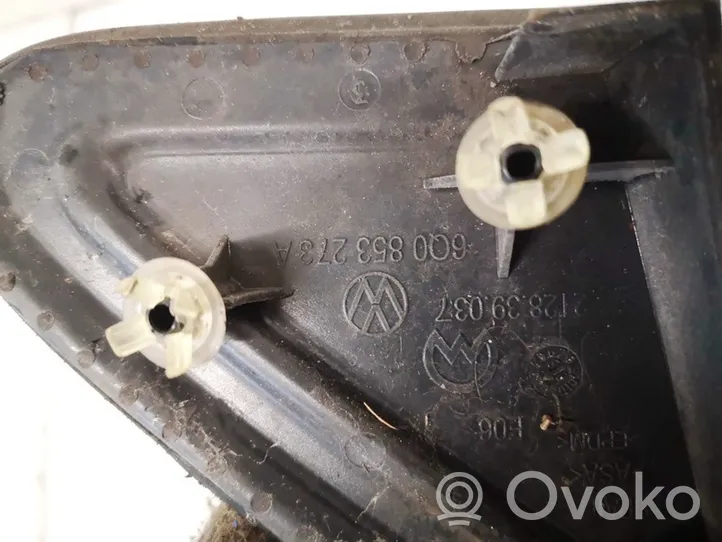 Volkswagen Polo IV 9N3 Autres pièces intérieures 6q0853273a