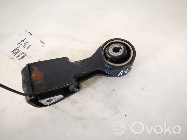 Citroen C5 Engine mount bracket 