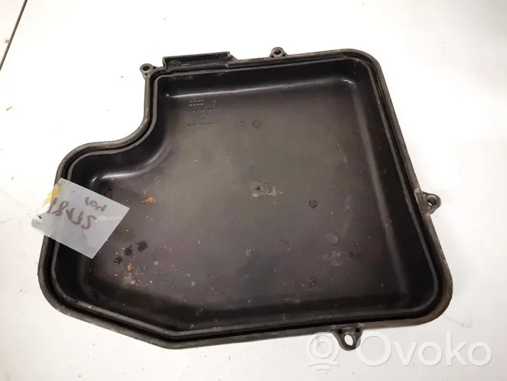 Volkswagen PASSAT B5 Fuse box cover 8d1907613a