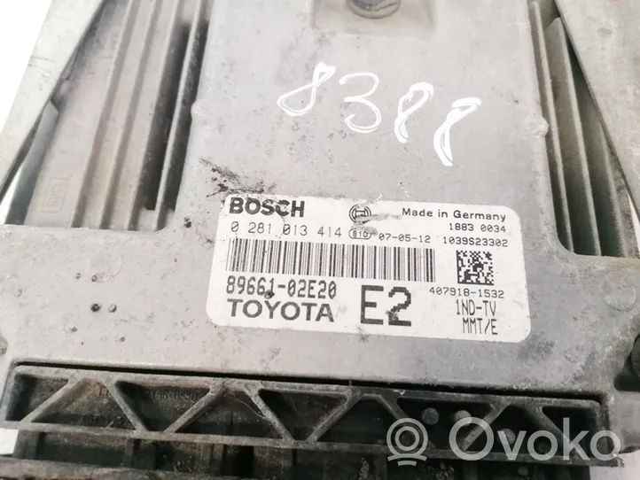 Toyota Auris 150 Sterownik / Moduł ECU 8966102E20