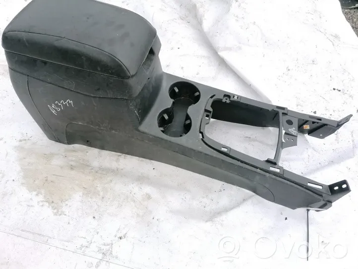 Hyundai Santa Fe Armrest 846812B000