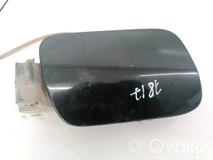 Audi A8 S8 D3 4E Bouchon, volet de trappe de réservoir à carburant 4E0010331