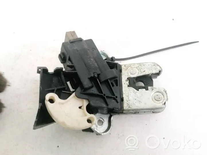 Audi A6 S6 C6 4F Blocco/chiusura/serratura del portellone posteriore/bagagliaio 4F5827505