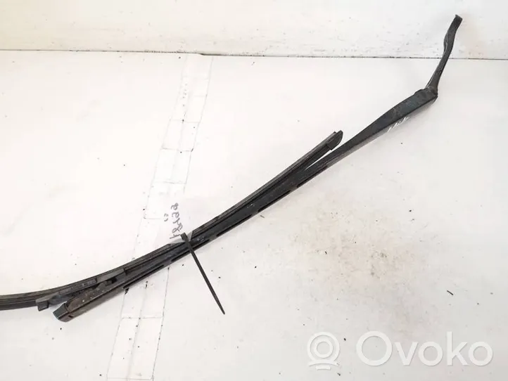 Citroen C4 I Front wiper blade arm 