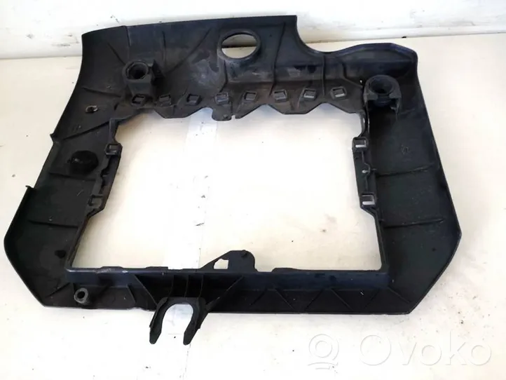 Volkswagen Golf V Engine cover (trim) 03g103925j